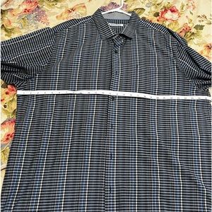 Tommy Bahama Striped Button Up Shirt Size XXLT/ 2XLT Short Sleeve